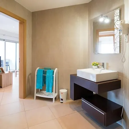 Apartment Santo Amaro - D